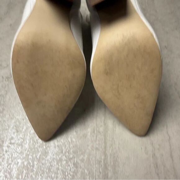 JustFab Heeled Boots Old Town Cutout Heeled bootie - Picture 11 of 13